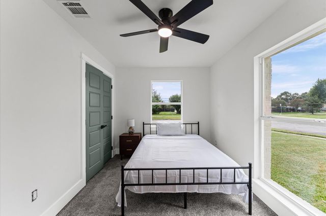 8655 Tilgham Street, Houston, TX 77029