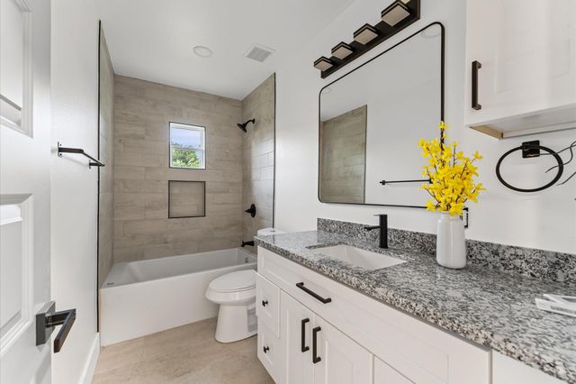 8655 Tilgham Street, Houston, TX 77029