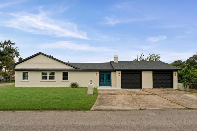 8655 Tilgham Street, Houston, TX 77029