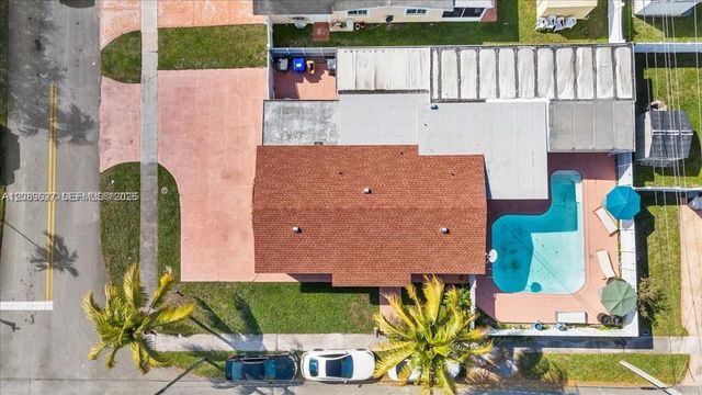 7601 Simms Street 7601, Hollywood, FL 33024