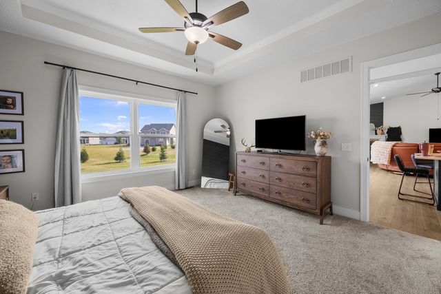 493 MASON Drive, Riverdale, IA 52722