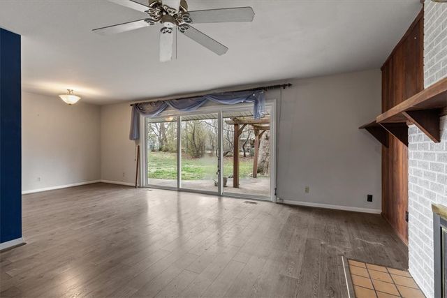 304 N Battle Street, Prairie Grove, AR 72753