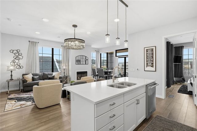 2635 Penn Ave 317, Downtown Pgh, PA 15222