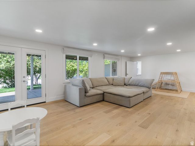 726 E 17TH AVE, Salt Lake City, UT 84103