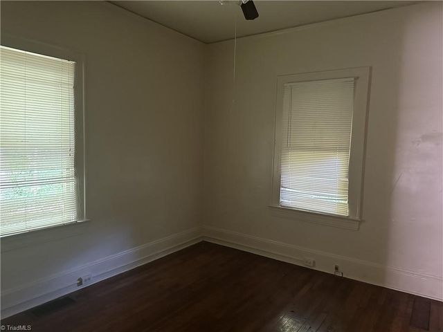 1712 E First Street, Winston-salem, NC 27101