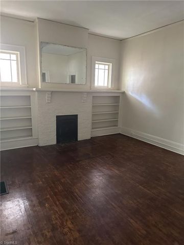 1712 E First Street, Winston-salem, NC 27101