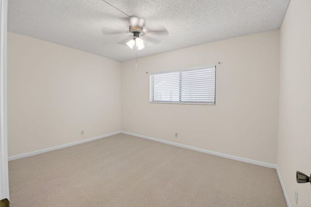 5100 Las Verdes Circle 215, Delray Beach, FL 33484