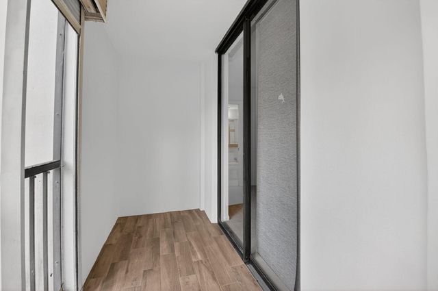 5100 Las Verdes Circle 215, Delray Beach, FL 33484