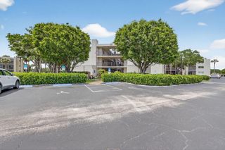 5100 Las Verdes Circle 215, Delray Beach, FL 33484