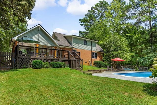544 Creekwood Pass, Dallas, GA 30157