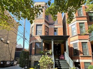 3614 N Bosworth Avenue 3R, Chicago, IL 60613