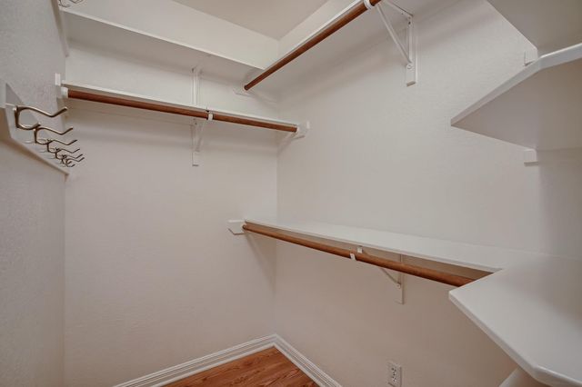 7685 Northcross DR 323, Austin, TX 78757