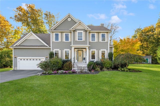 10 Honey Lou Court, Cranston, RI 02921