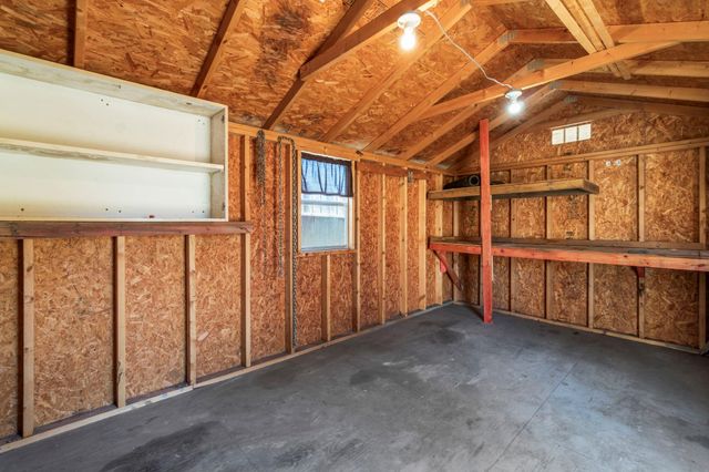 306 Rolling Hills Drive, Conroe, TX 77304