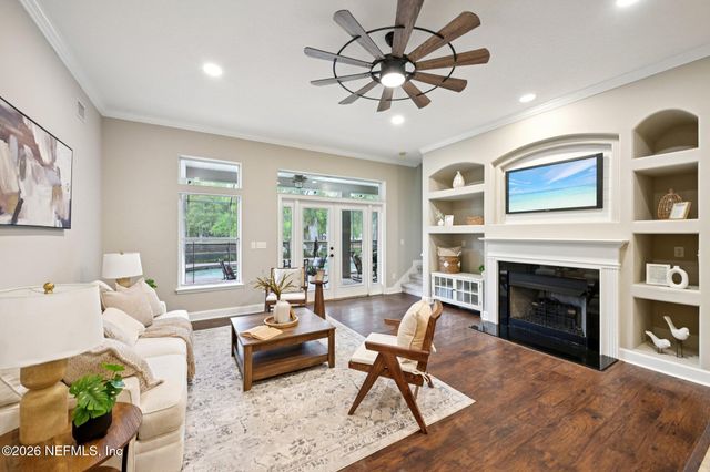 112 OAKWOOD PLANTATION Drive, Fleming Island, FL 32003