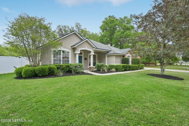 112 OAKWOOD PLANTATION Drive, Fleming Island, FL 32003