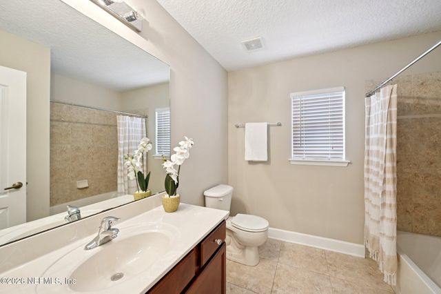 112 OAKWOOD PLANTATION Drive, Fleming Island, FL 32003