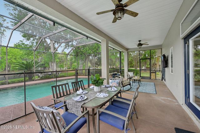 112 OAKWOOD PLANTATION Drive, Fleming Island, FL 32003