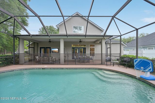 112 OAKWOOD PLANTATION Drive, Fleming Island, FL 32003