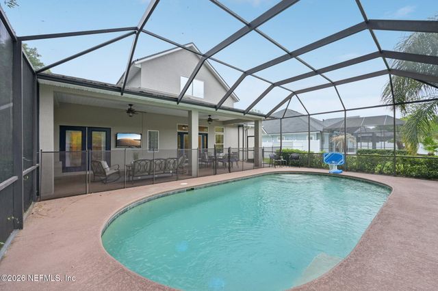 112 OAKWOOD PLANTATION Drive, Fleming Island, FL 32003