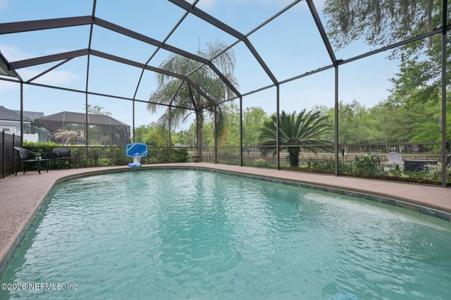 112 OAKWOOD PLANTATION Drive, Fleming Island, FL 32003