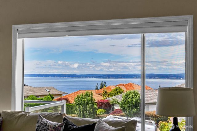 1623 Edgemoor Lane, Everett, WA 98203
