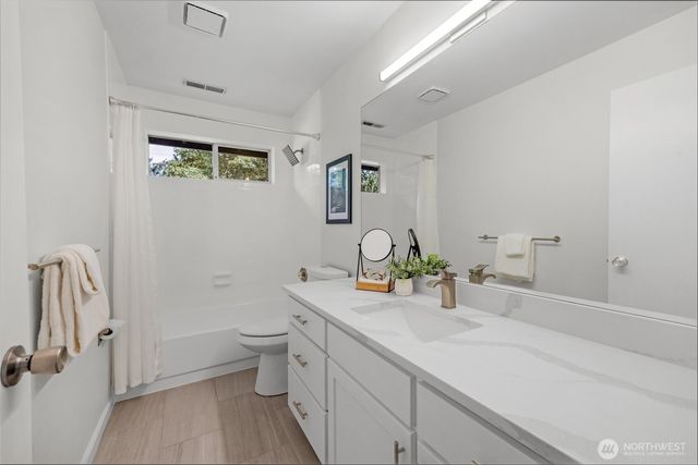 1623 Edgemoor Lane, Everett, WA 98203