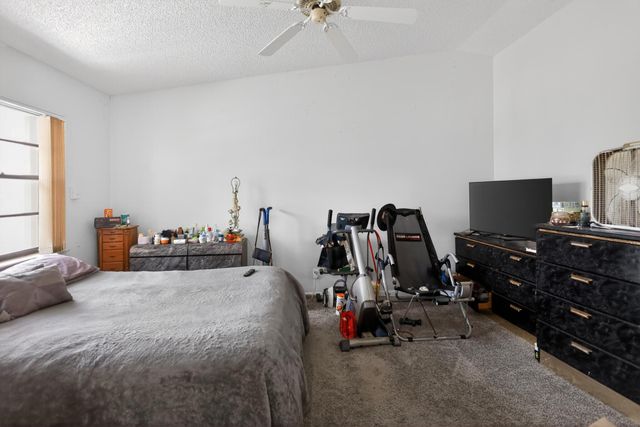 6126 Fairfield Circle, Greenacres, FL 33463