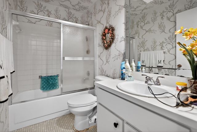 6126 Fairfield Circle, Greenacres, FL 33463