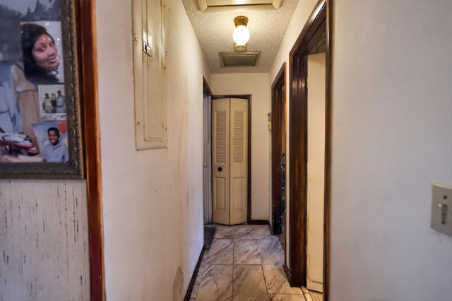 6126 Fairfield Circle, Greenacres, FL 33463