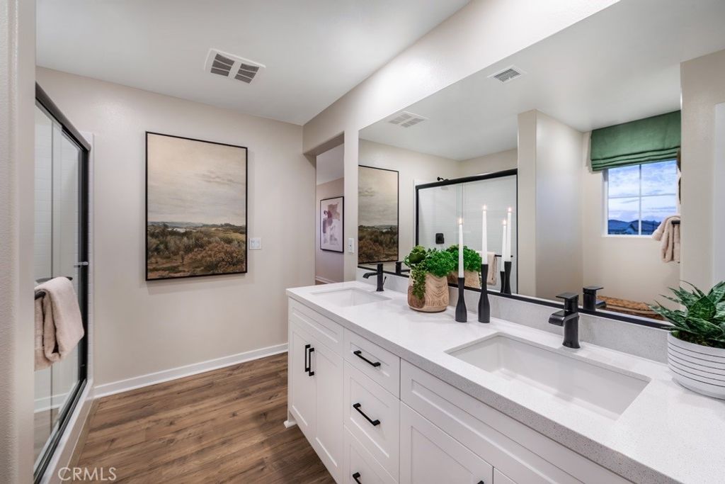 19034 Waterton Lakes Drive, Riverside, CA 92508 — photo 5