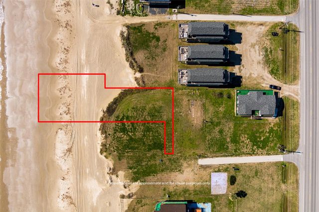 981 Marjorie, Gilchrist, TX 77617