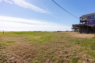 981 Marjorie, Gilchrist, TX 77617