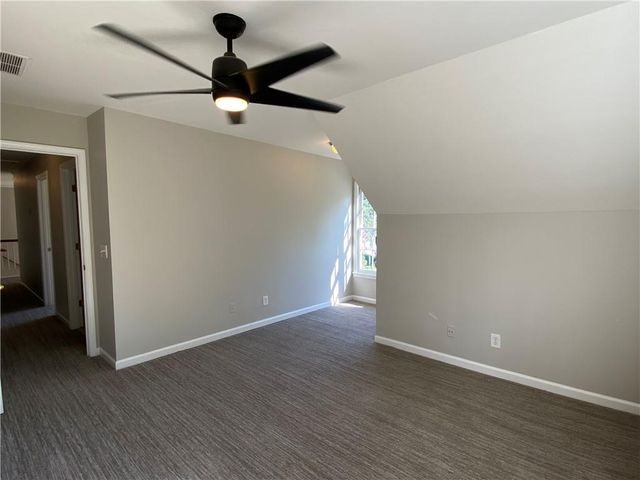 612 Braidwood NW Drive, Acworth, GA 30101