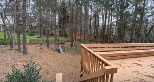 612 Braidwood NW Drive, Acworth, GA 30101