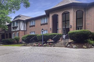 6575 N Green Bay AVENUE #112, Glendale, WI 53209