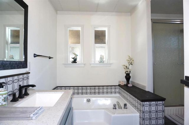 690 Persian Drive, Sunnyvale, CA 94089