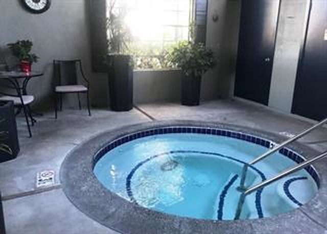 690 Persian Drive, Sunnyvale, CA 94089