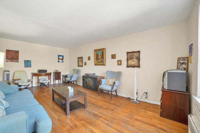 1 Vincent Road 2A, Bronxville, NY 10708