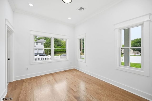274 Hillside Ave, Livingston Twp., NJ 07039