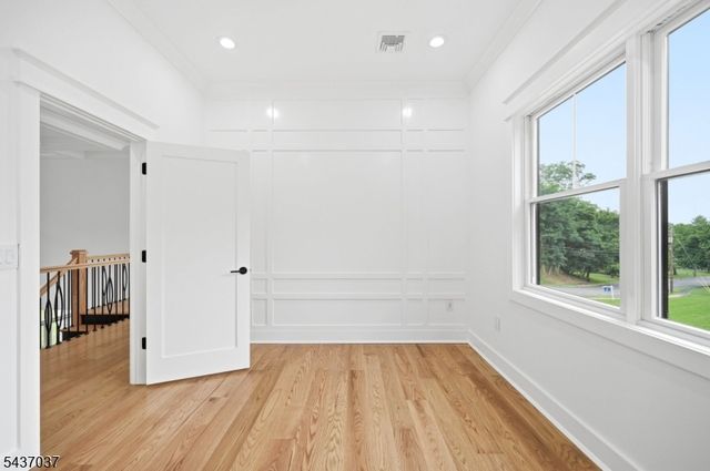 274 Hillside Ave, Livingston Twp., NJ 07039