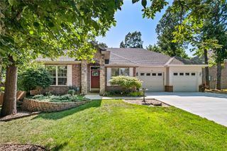 10 Morganshire Drive, Bella Vista, AR 72714