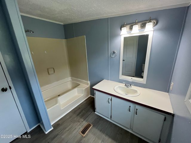 5272 Old Stantonsburg Road, Wilson, NC 27893