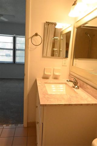 9209 SEMINOLE BOULEVARD 67, Seminole, FL 33772