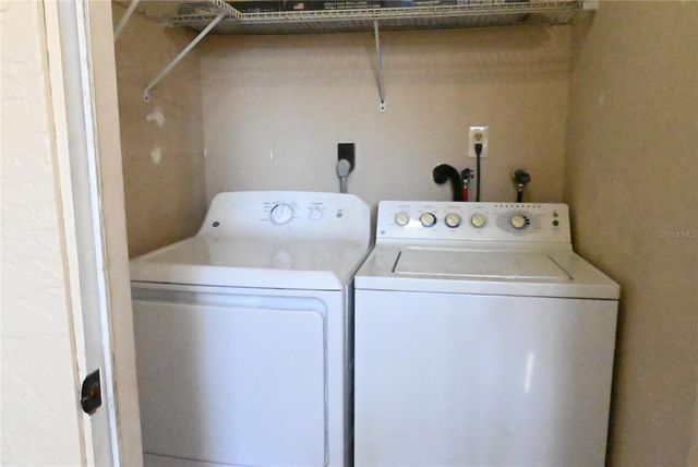9209 SEMINOLE BOULEVARD 67, Seminole, FL 33772
