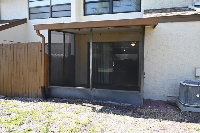 9209 SEMINOLE BOULEVARD 67, Seminole, FL 33772