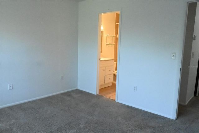 9209 SEMINOLE BOULEVARD 67, Seminole, FL 33772