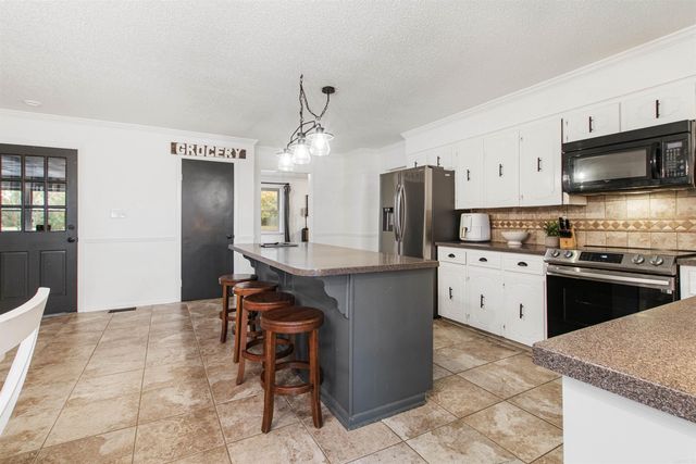 716 Adams Drive, Jacksonville, AR 72076