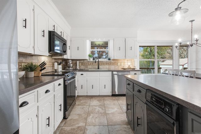 716 Adams Drive, Jacksonville, AR 72076