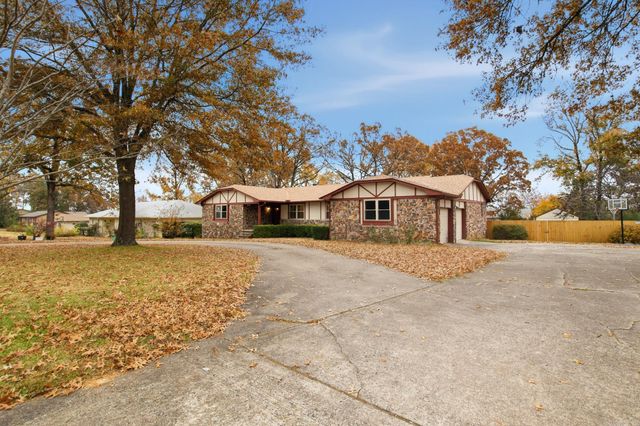 716 Adams Drive, Jacksonville, AR 72076